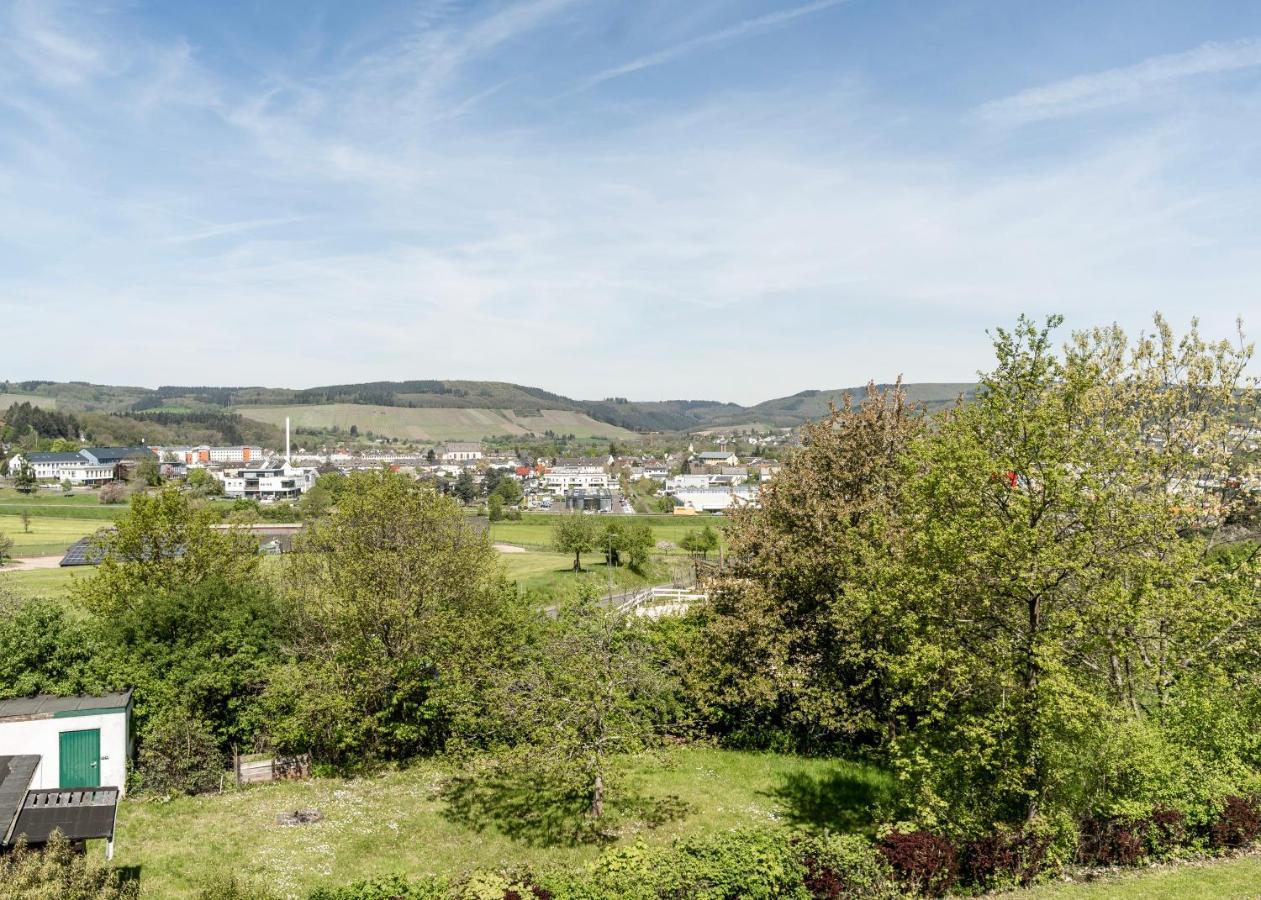 Aparthotel Tannenhof Wittlich Bagian luar foto